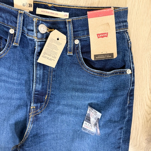 Levi's Women's High Rise Wide Leg 26x27 - Picture 3 of 4